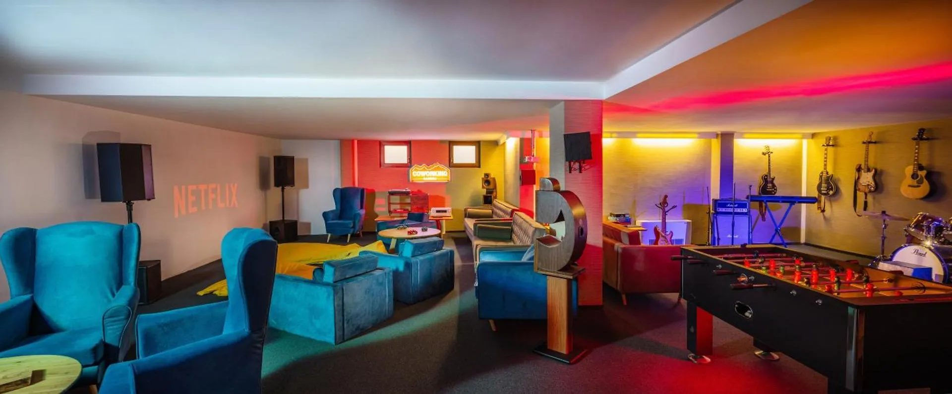 The Social Hotel By Networking Premium بانسكو